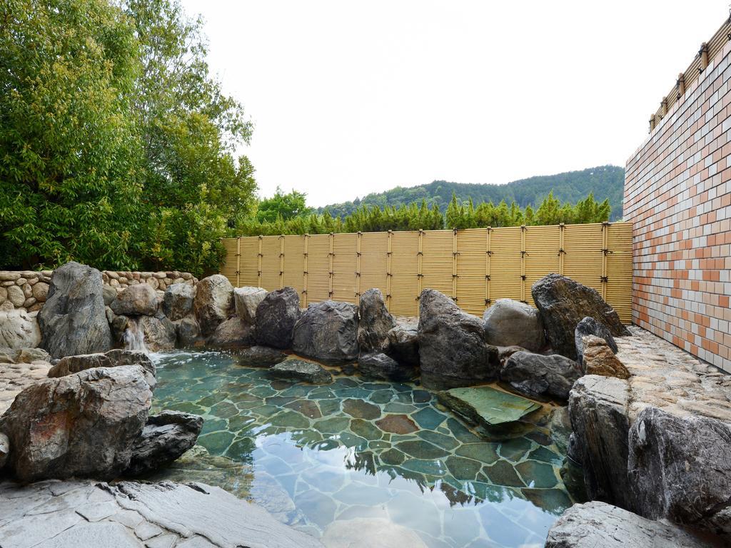 Hotel Wellness Suzukaji Komono Luaran gambar