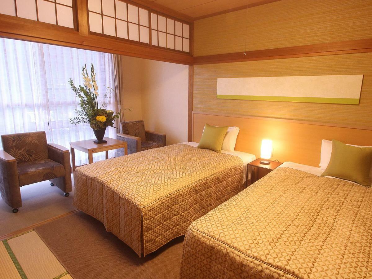 Hotel Wellness Suzukaji Komono Luaran gambar